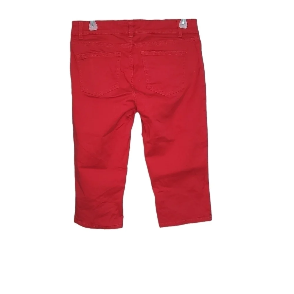 Chaps Mid-rise Stretch Red Women's Capri/Knee Length Jeans Size 4 - Picture 2 of 13